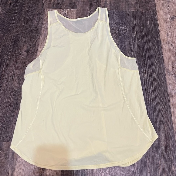 lululemon athletica Tops - Lululemon Top